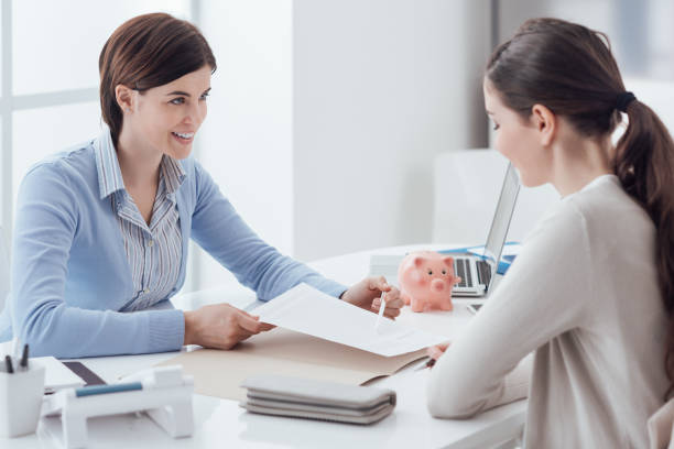  Lake Mathews, CA Loan Agency Pros